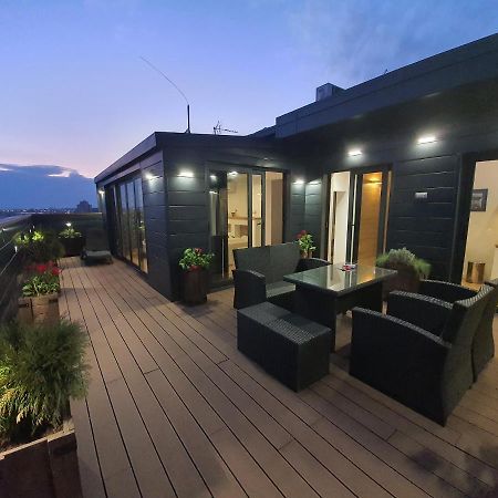 Апартаменты Penthouse Lux Белград Экстерьер фото